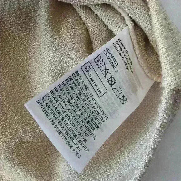 H&M  Top - Picture 6 of 6